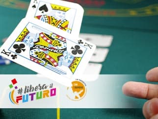 Il gioco d’azzardo, paradosso della felicità. Se ne sappiamo di più possiamo evitare di entrare in un vortice senza uscita